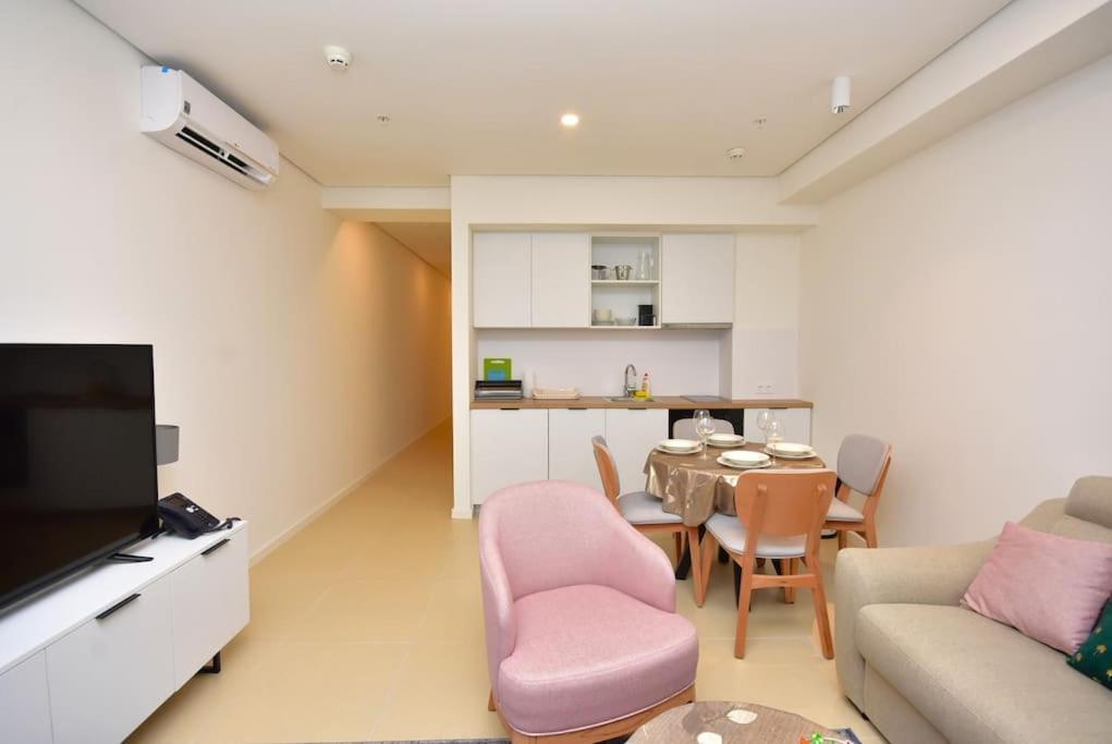 Brand New ! Seaside Apt With Poolview & Parking Budva Extérieur photo
